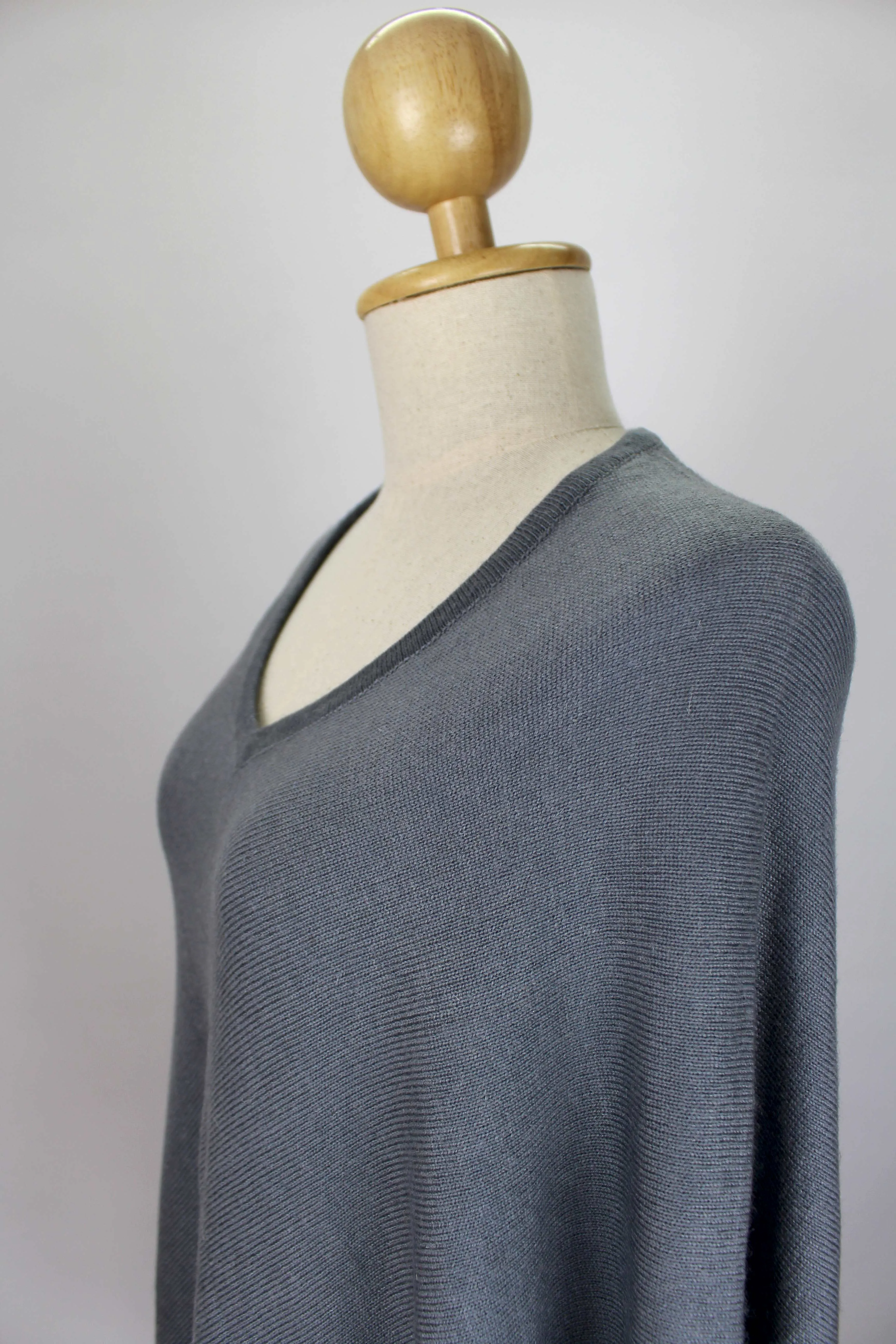 100% Cashmere Slate Gray Women's Poncho