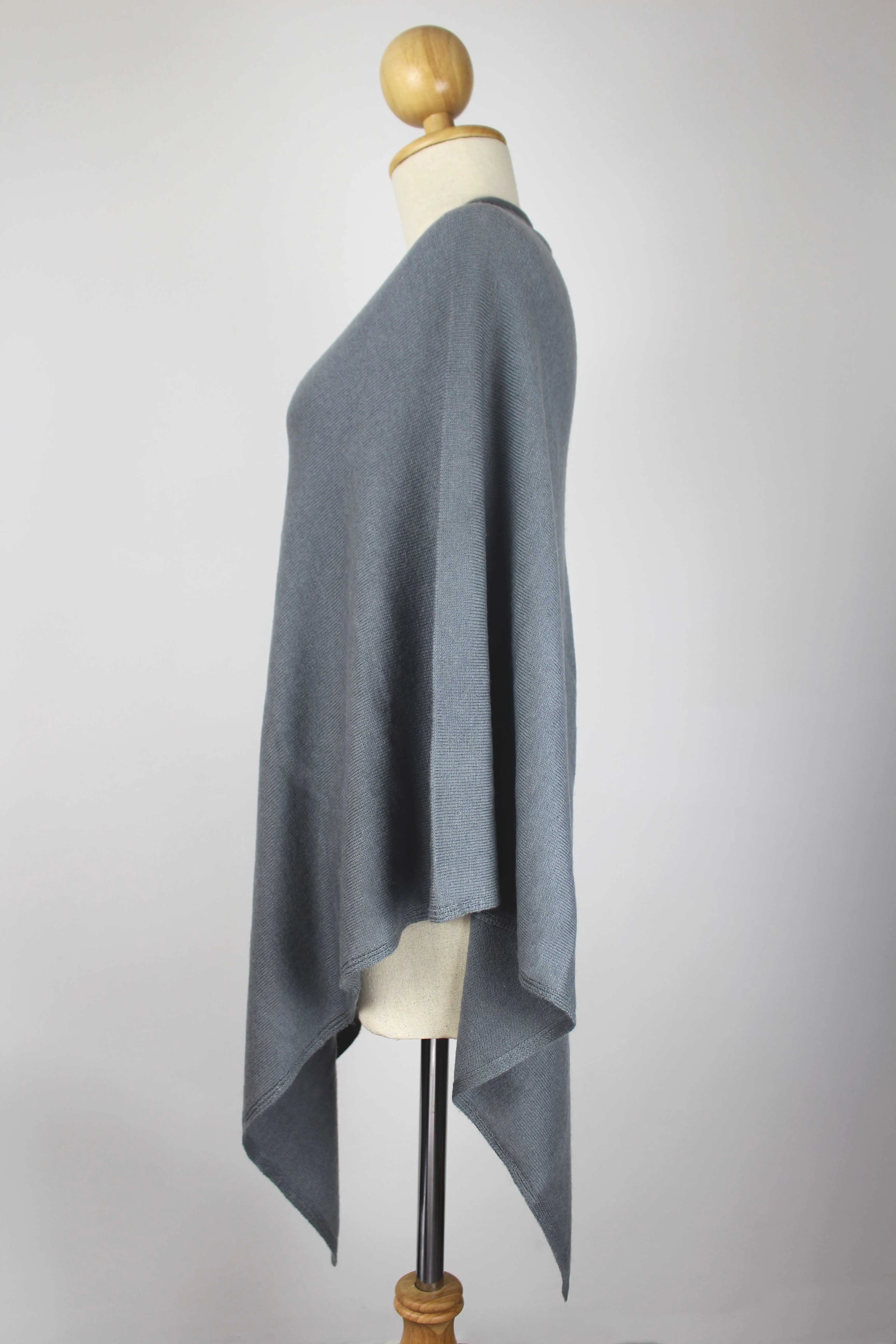 100% Cashmere Slate Gray Women's Poncho