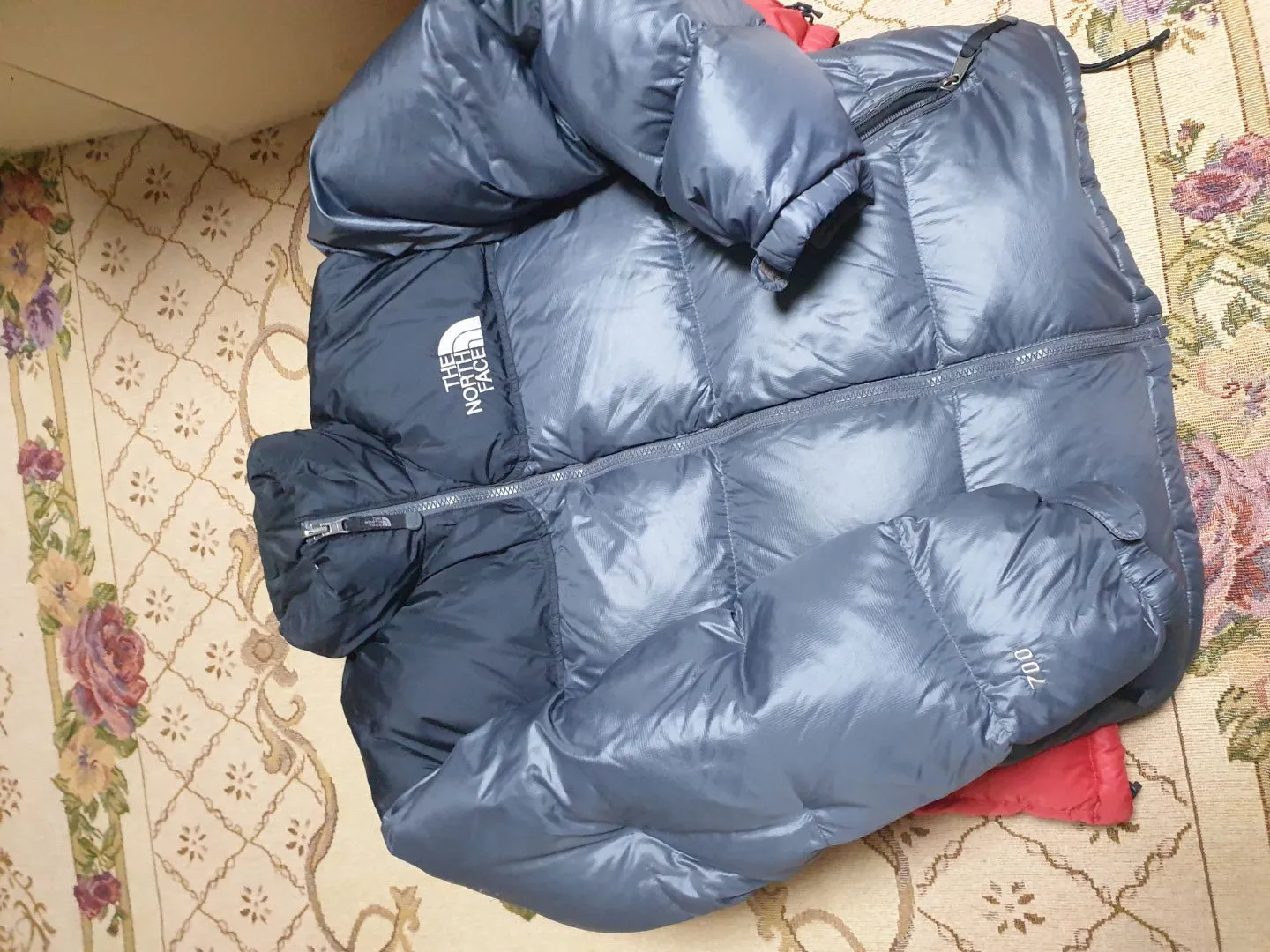 30% off Grade A TNF Puffers - Summer Clearance