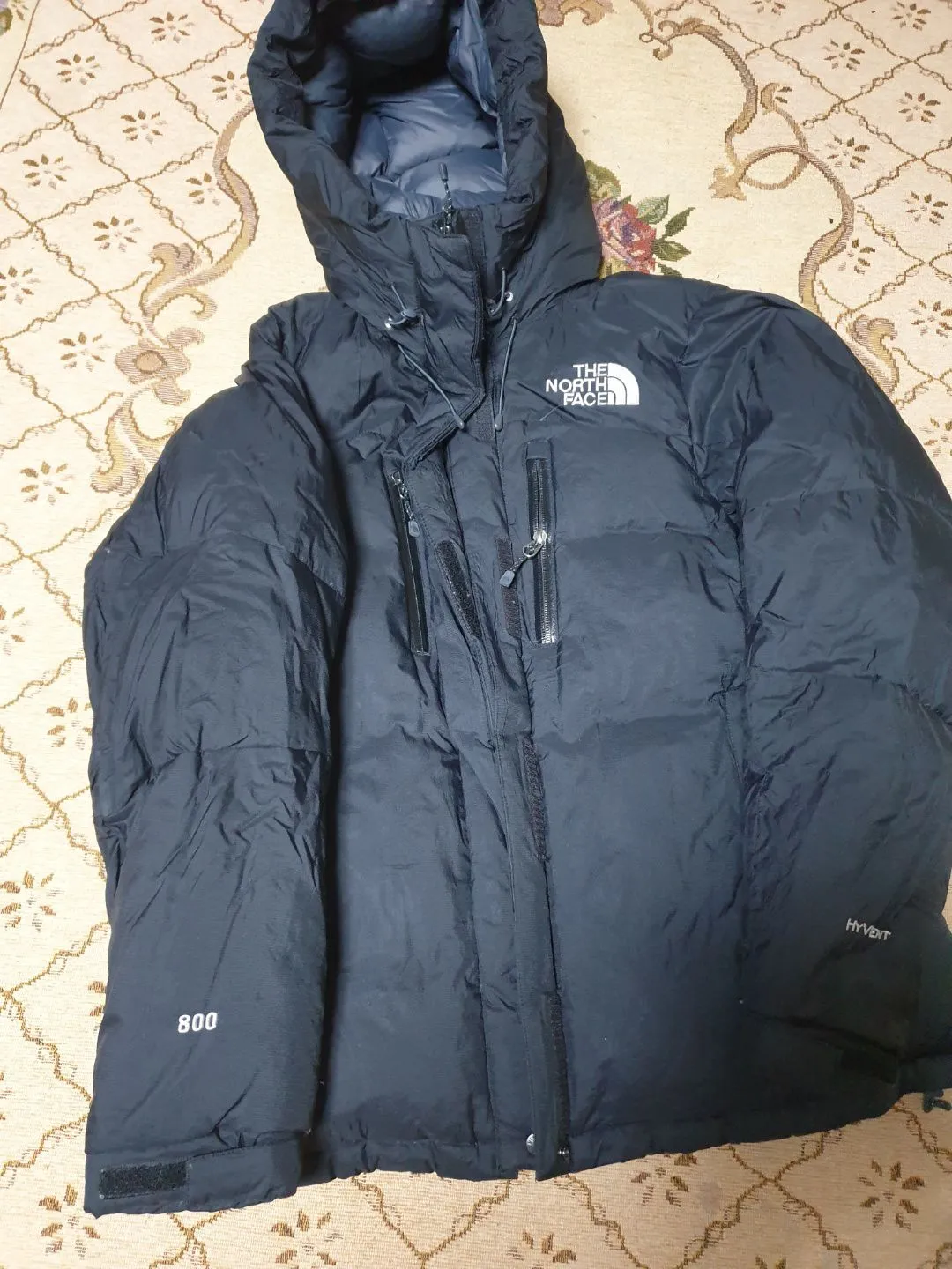 30% off Grade A TNF Puffers - Summer Clearance