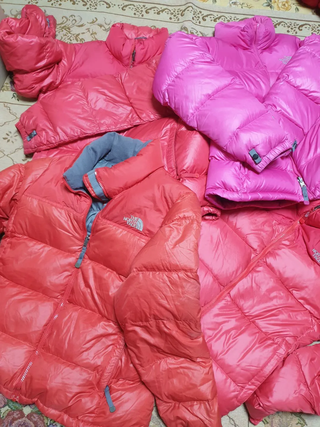 30% off Grade A TNF Puffers - Summer Clearance
