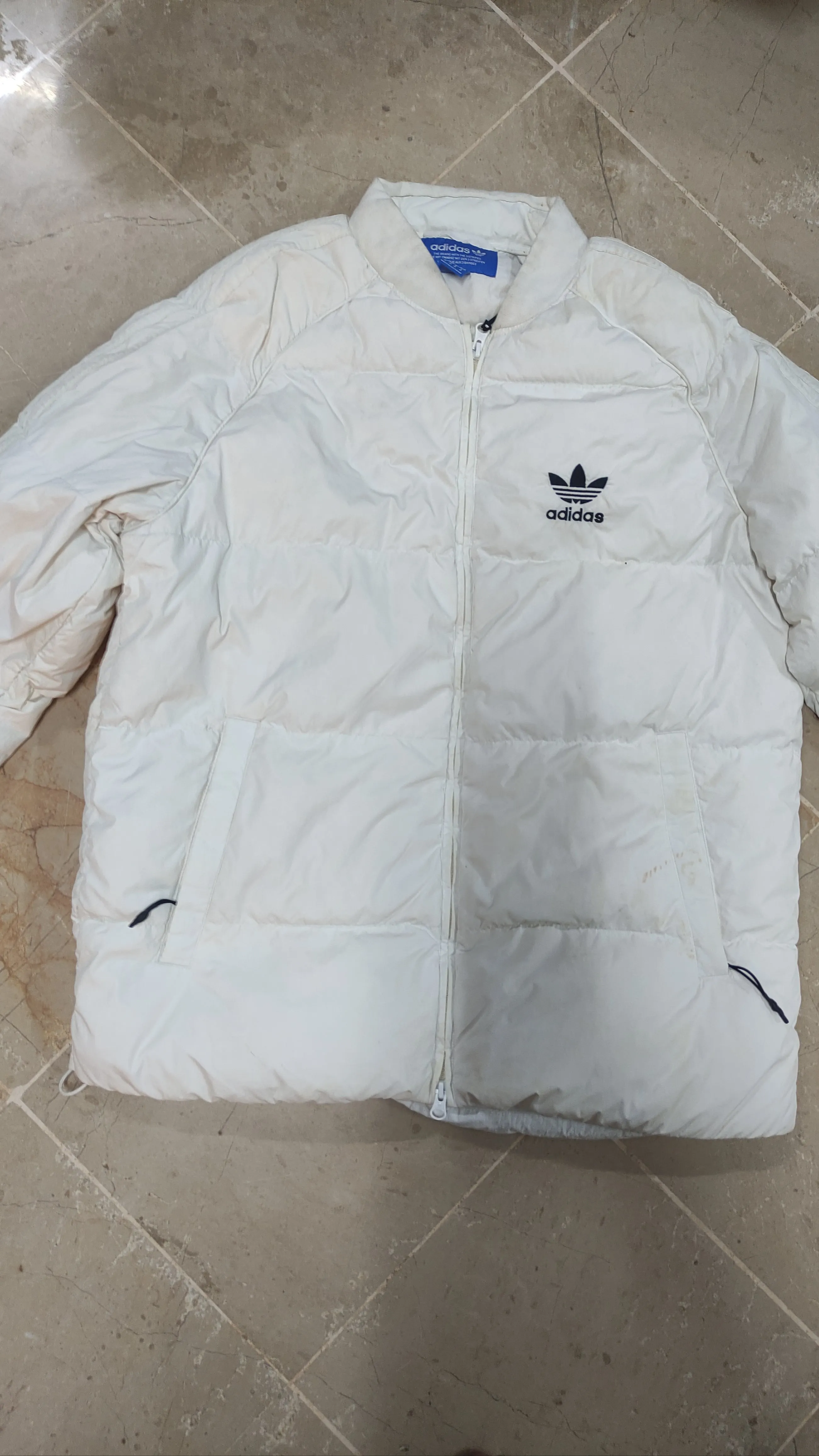 Branded mix puffers 8pcs