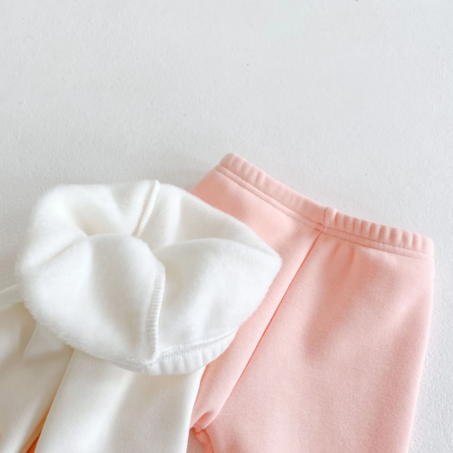 Love Heart Leggings - Fleece Lined (White)